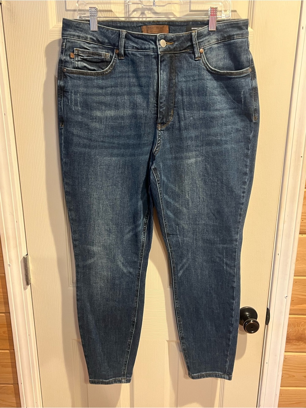 Judy Blue Mid-Rise Straight Leg Dark Blue Jeans